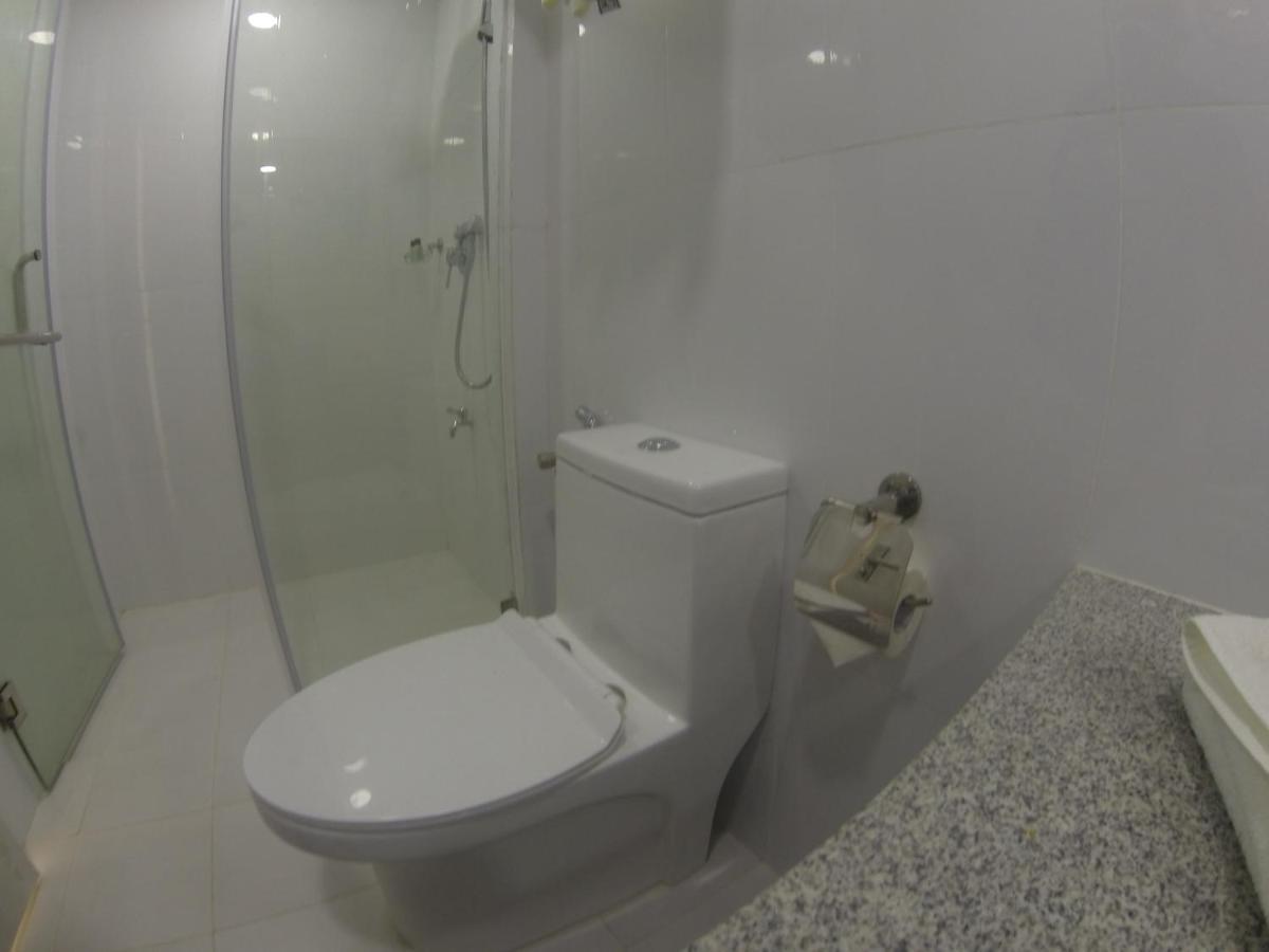 דהיגורה Grand Beach Dhigurah מראה חיצוני תמונה