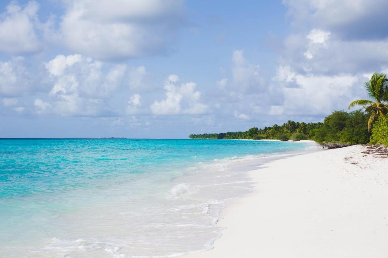 דהיגורה Grand Beach Dhigurah מראה חיצוני תמונה