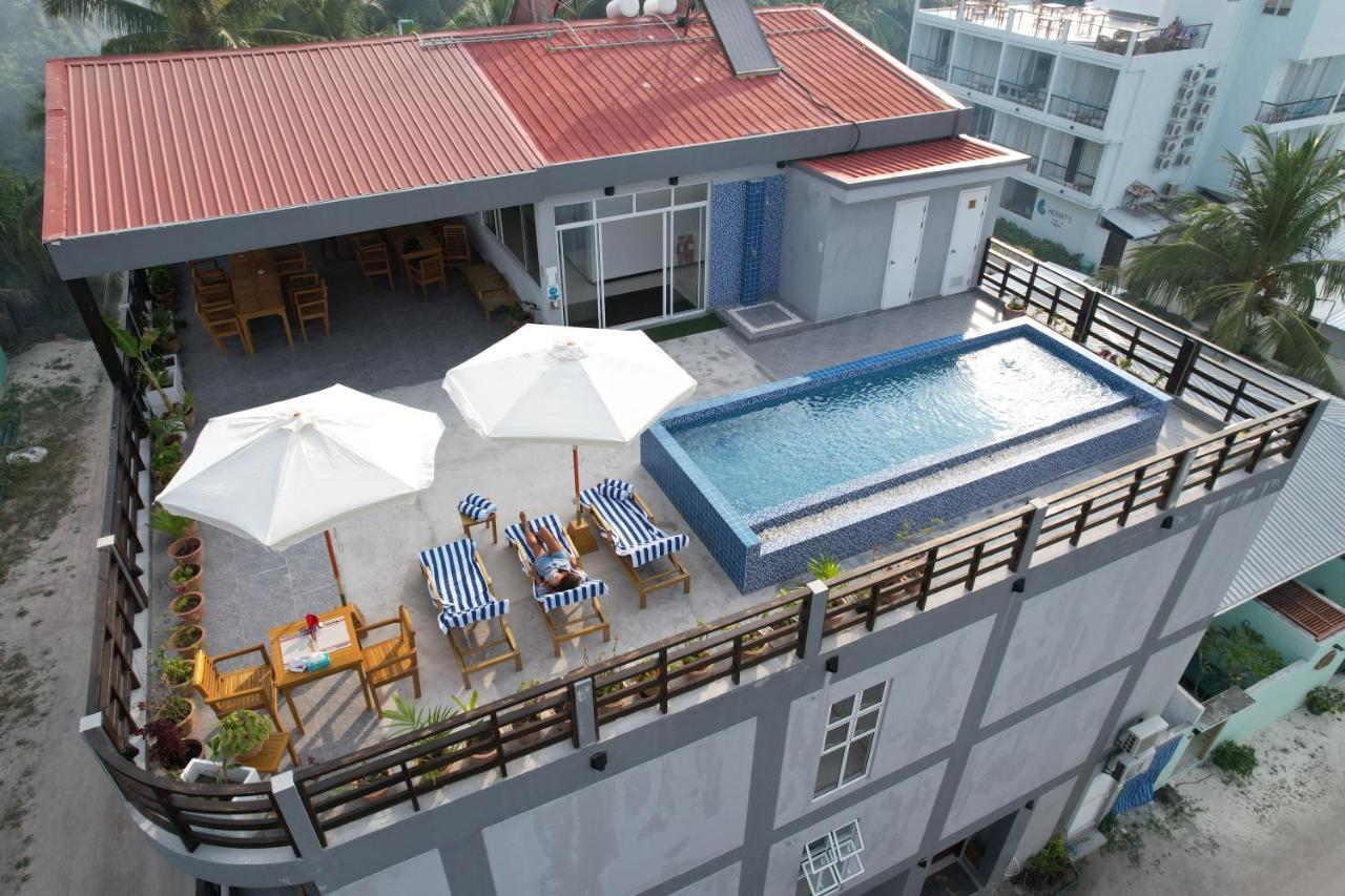 דהיגורה Grand Beach Dhigurah מראה חיצוני תמונה