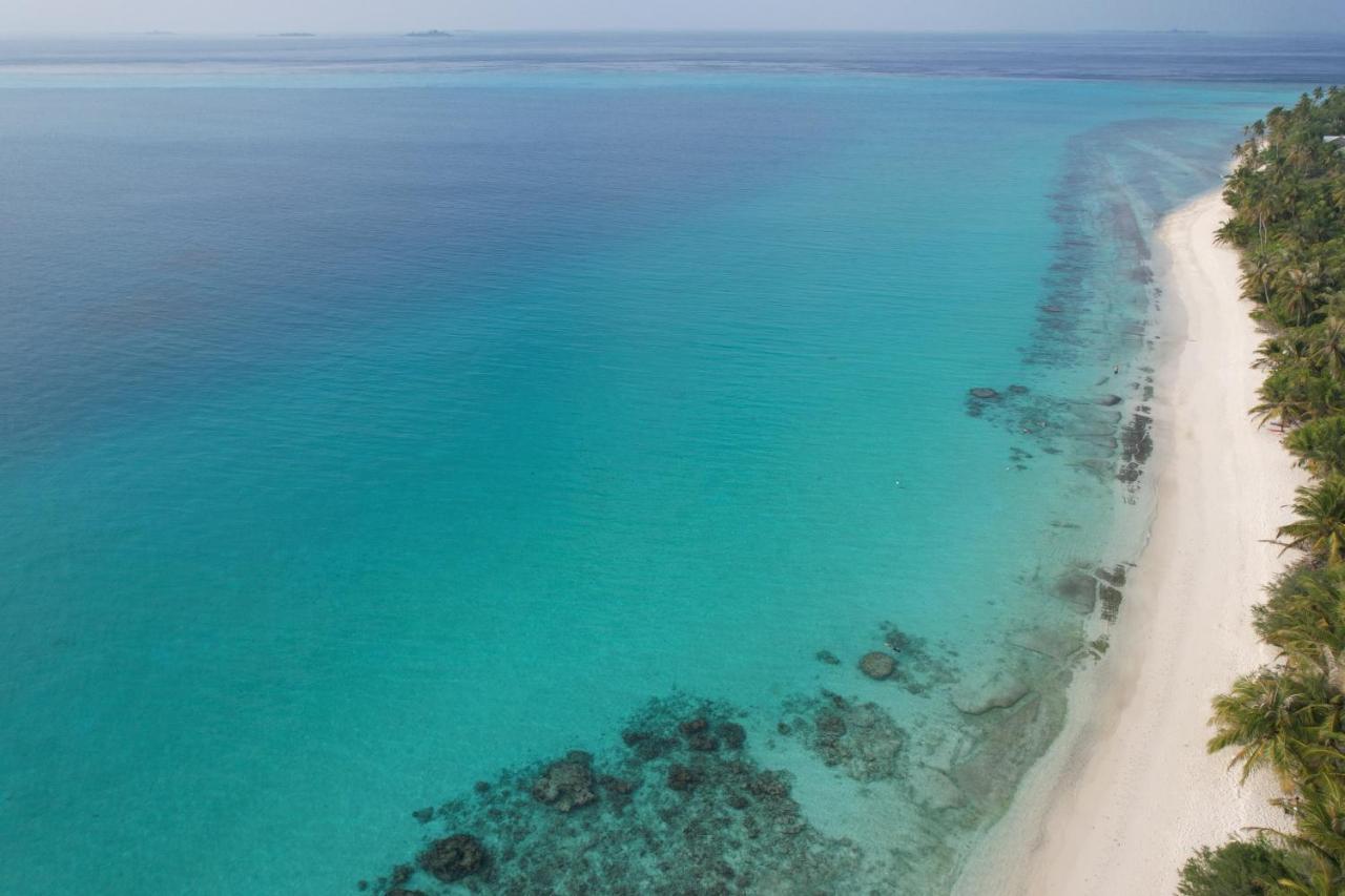 דהיגורה Grand Beach Dhigurah מראה חיצוני תמונה