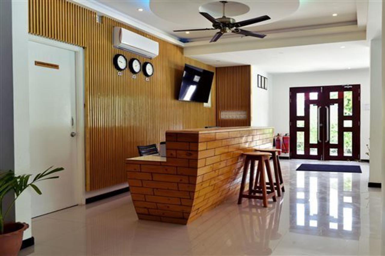 דהיגורה Grand Beach Dhigurah מראה חיצוני תמונה