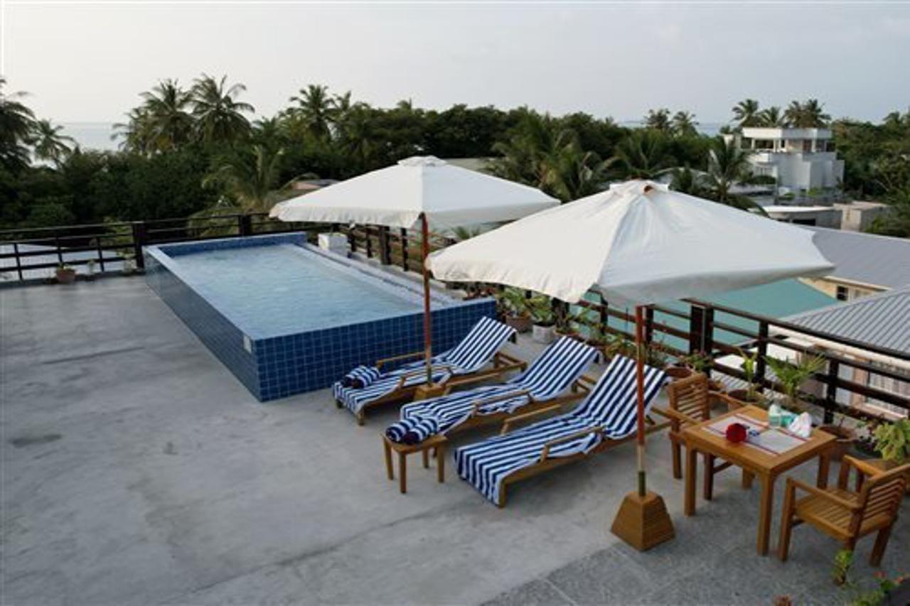 דהיגורה Grand Beach Dhigurah מראה חיצוני תמונה
